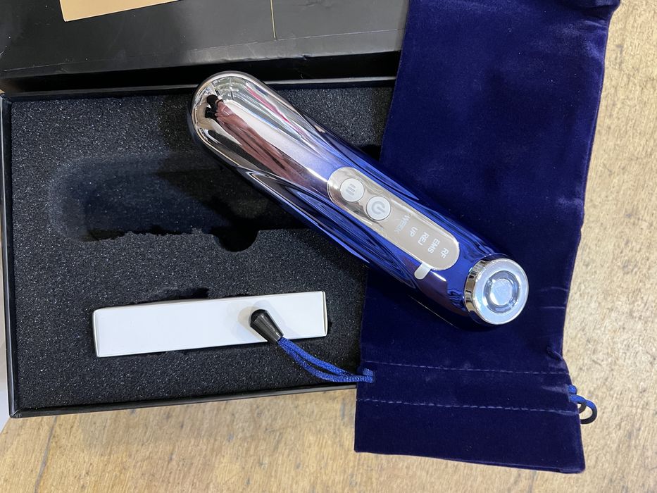 Dispositivo Facial Radiofrequência e EMS – Radiance ONE (Novo)