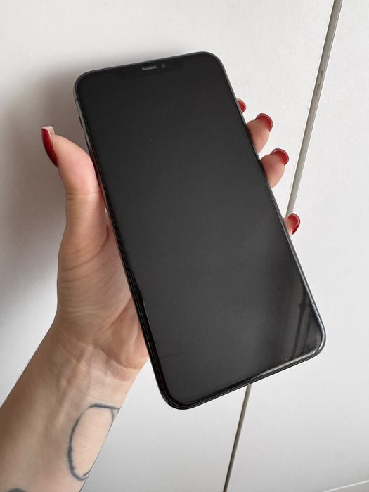 iPhone 11 proMAX 256g