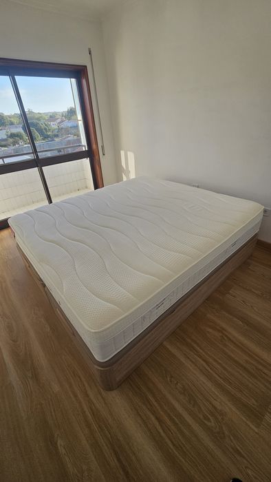 Vendo colchão Nikolin 180x200 cm