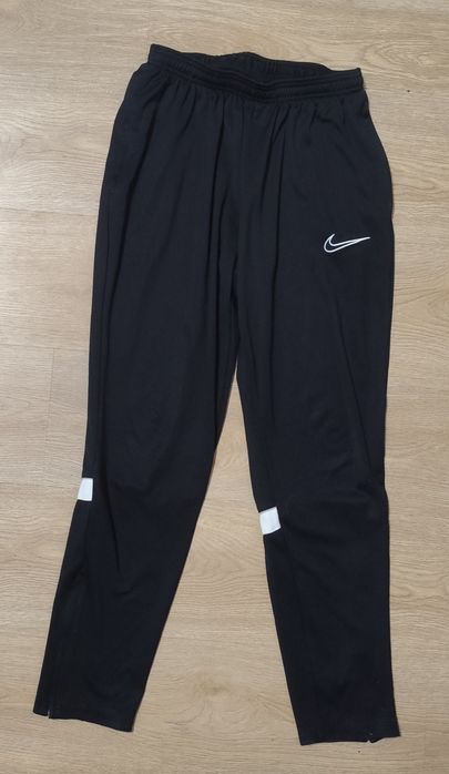 Nike Dri-Fit Academy 21 spodnie treningowe L dresowe