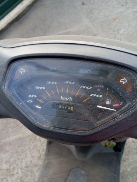 Продам хонду лид 50