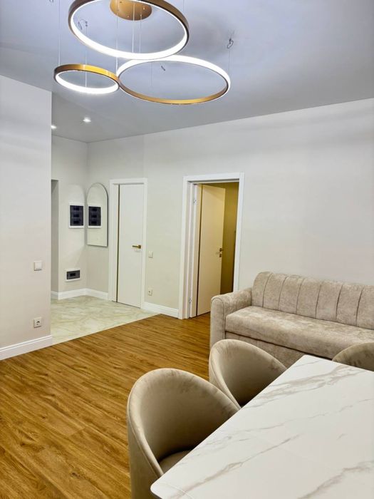 Продам 1 к квартиру 44 кв. ЖК Квадрат. Дуже якісн й ремонт