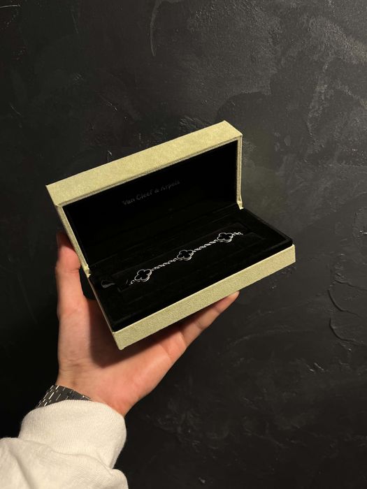 Van Cleef 18k 4g bransoletka białe złoto