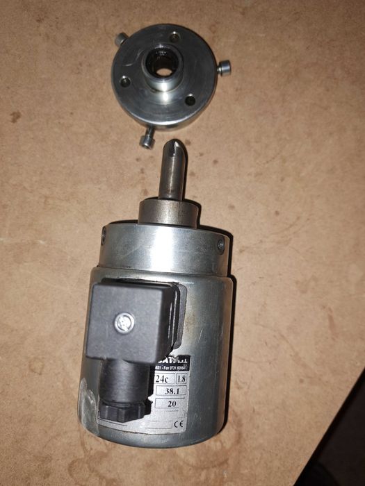 Elektromagnes cs80