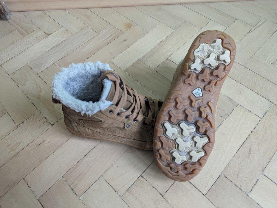 Buty trekkingowe skórzane,rozm.37 Quechua