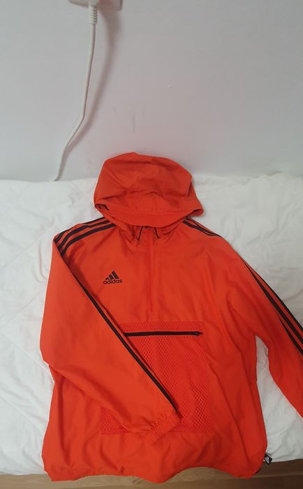 Adidas, stan bardzo dobry, rozmiar L.