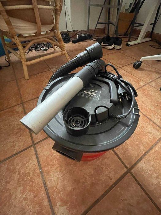 Einhell - Aspirador de cinzas - TC-AV 1718 D