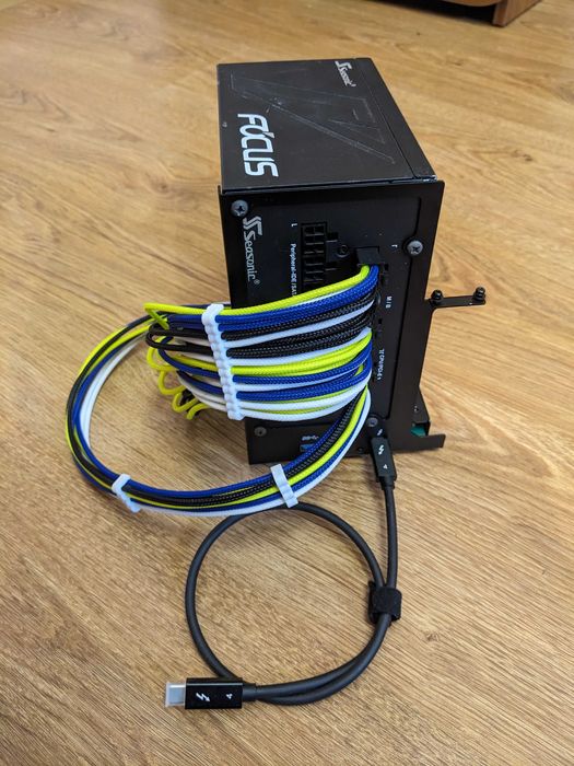 EGPU,внешняя,зовнішня відеокарта,thunderbolt 3,4: 5 500 грн ...