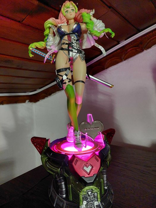 Figurka anime Mitsuri kanroji demon slayer