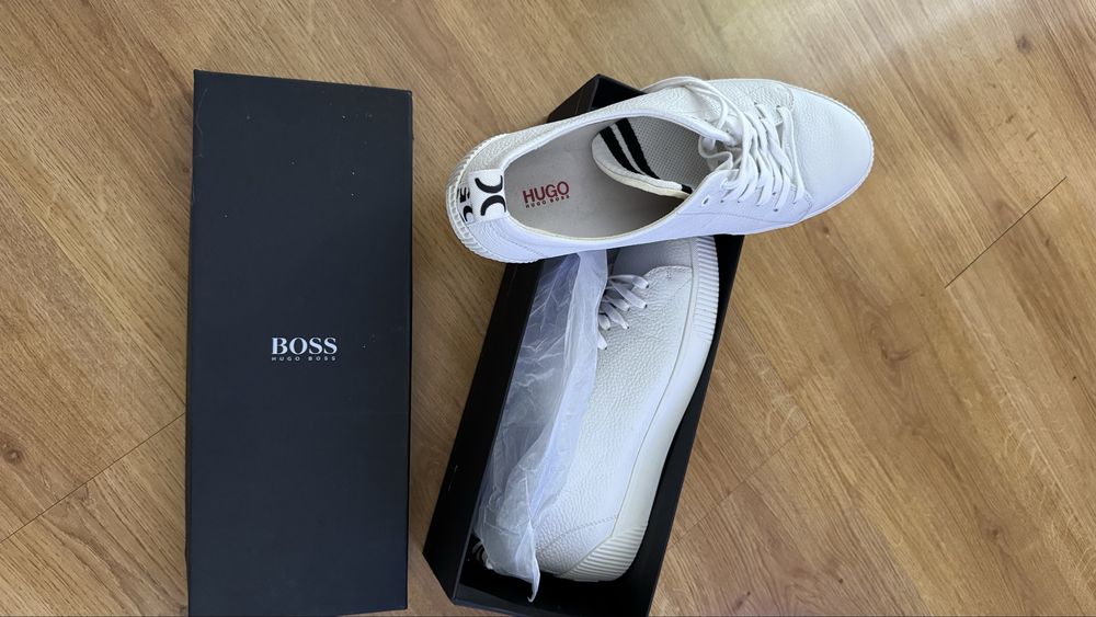 Buty hugo boss 42 rozmiar