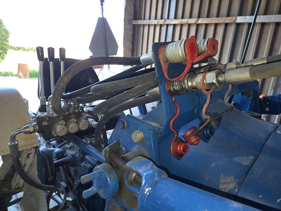 Tractor Ford 2600