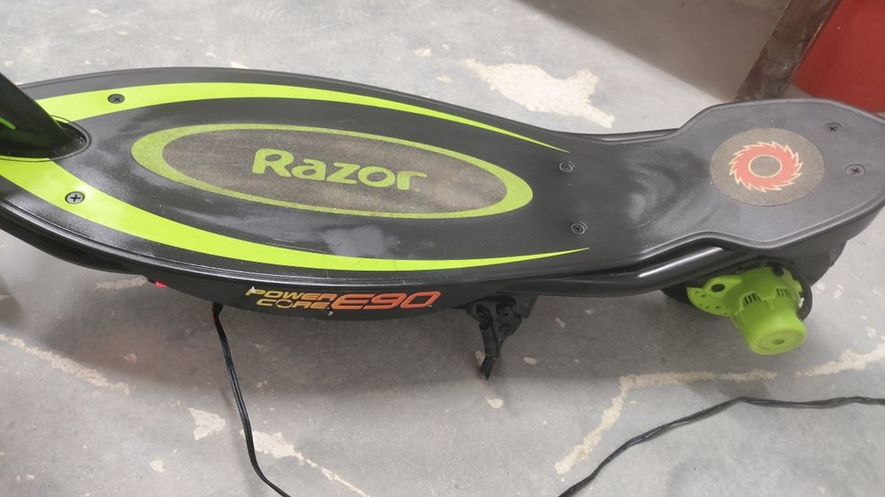 Електричний самокат Razor Power Core