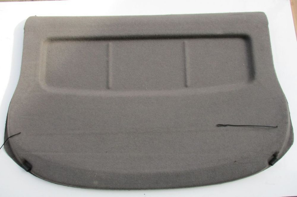 Chapeleira Nissan Primera 2000 5 portas