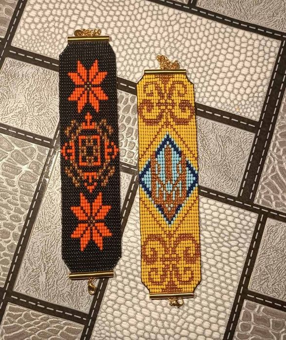 широкі браслети, 400 грн. 1 шт., оплата при отриманні по новій пошті.