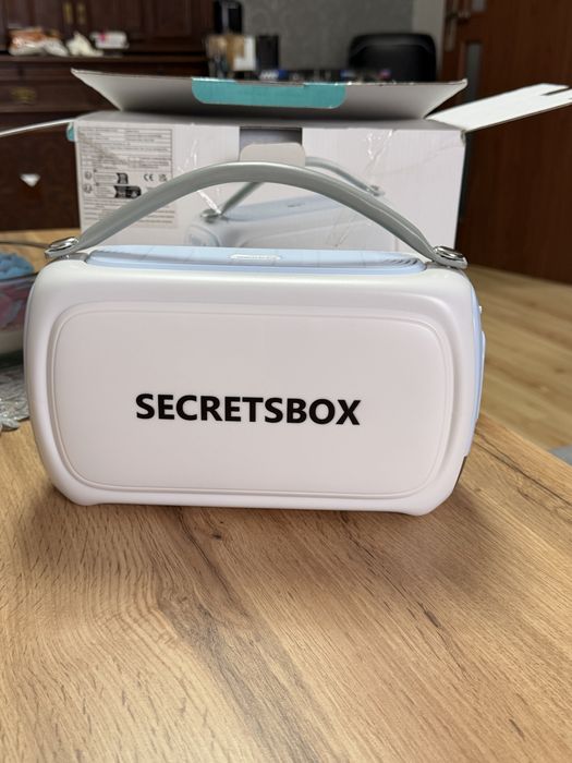 Przenosna lodowka na insuline Secretsbox 2 baterie w zestawie