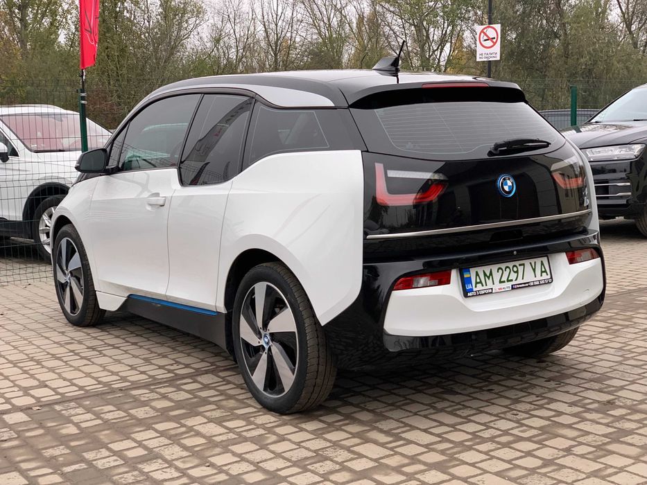 BMW I3 2020 електро 42.2 kWt