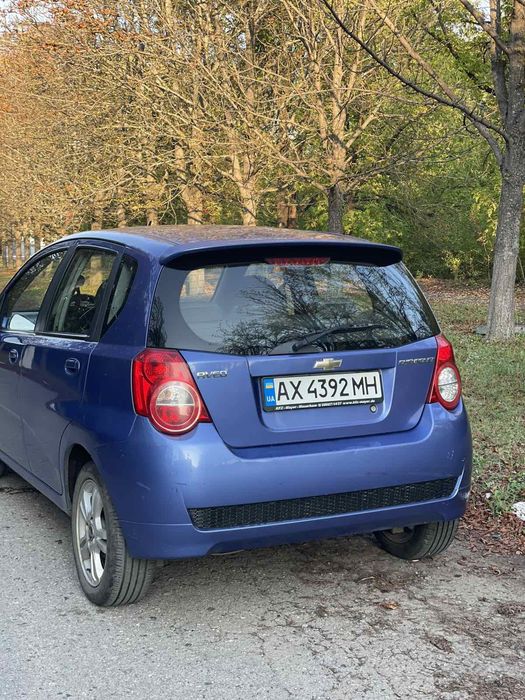 Продаю Chevrolet Aveo в хорошем рабочем состоянии. Автомобиль