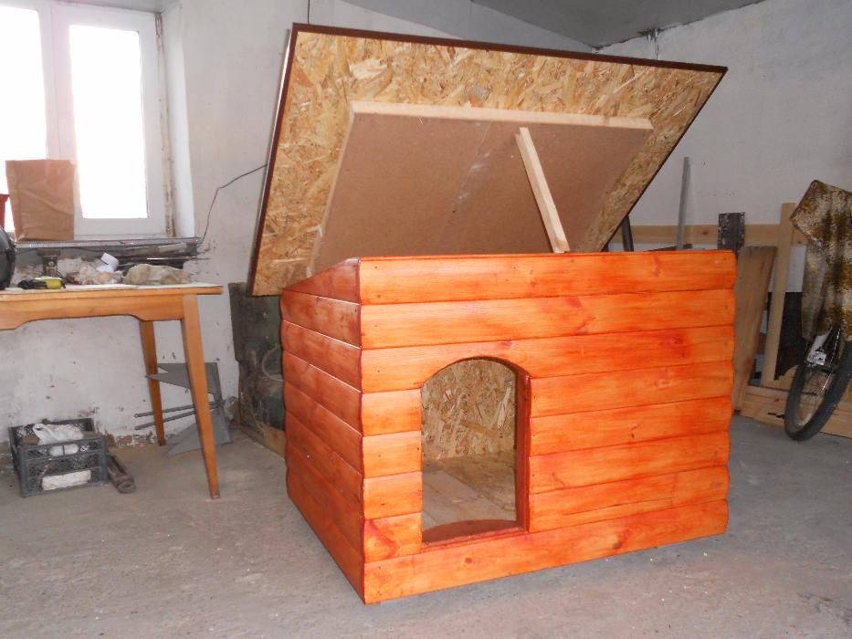 Будка для собак, будка собачья.