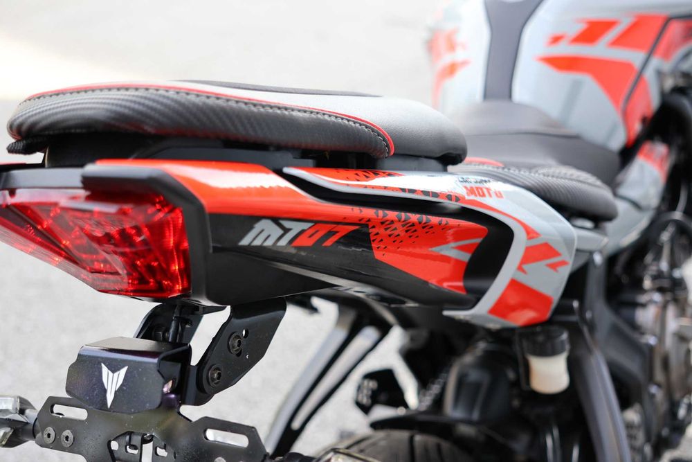 Yamaha MT07 35 kW c/extras
