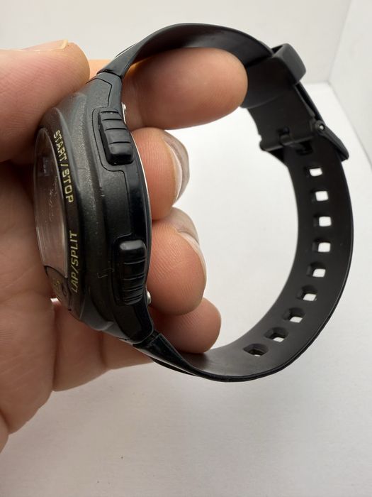Zegarek Casio W-734