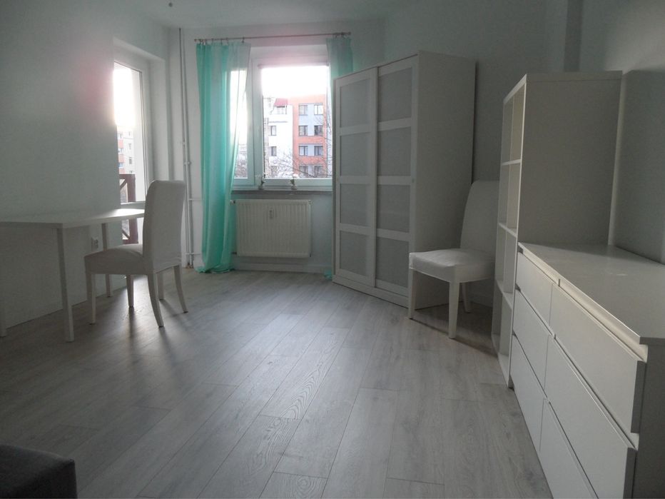 Piękne 17-20m2 3 pokoje BALKON w 3 os mieszkanie w CENTRUM uczelnie 10 min PWR UWR UM