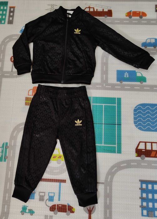 Dres dziecięcy Adidas oryginalny