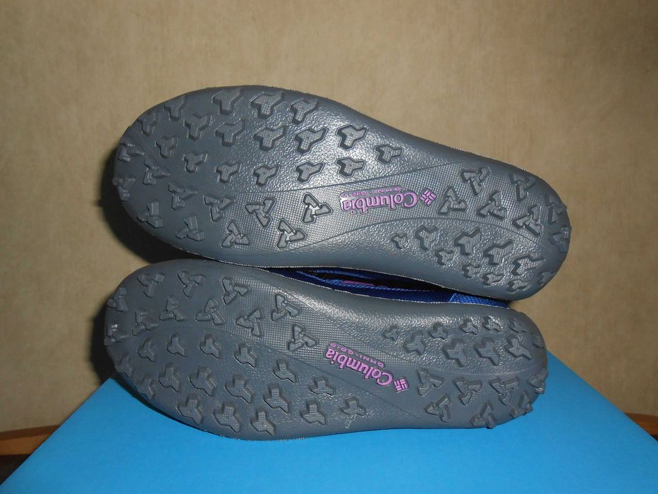 Зимние сапоги чоботи черевики ботинки Columbia р.38. Нові