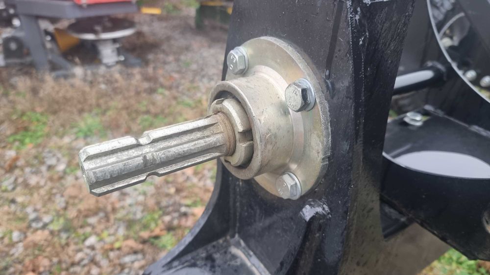 Візок CART  3000 РУМ Розкидач добрив під мтз юмз кейс джон / АРК ГРУП