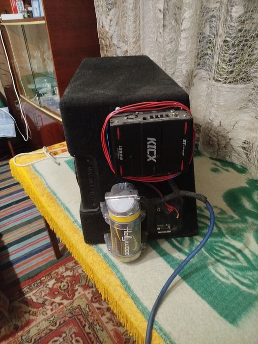 Сабуфер JBL 1000вт