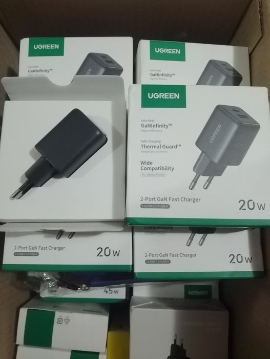 Швидка зарядка Ugreen GaN 20w(тайпс+юсб)