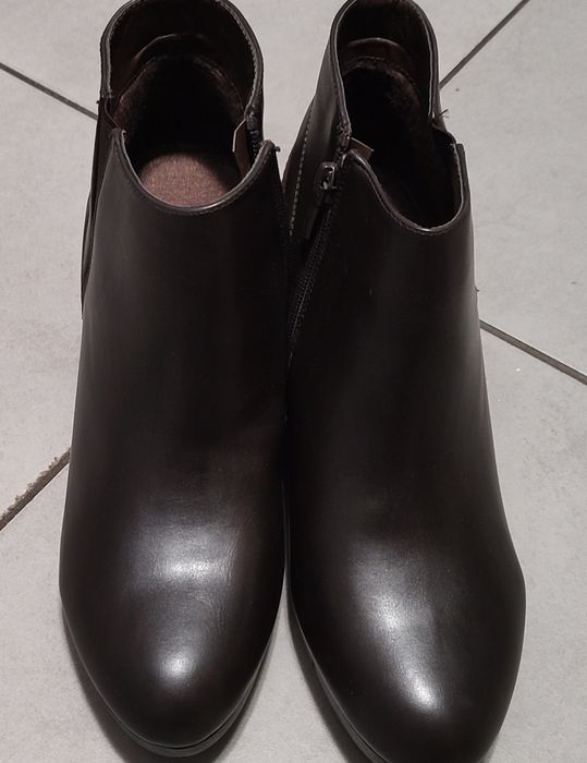 Botki Koturny nowe rozm 40 i 39