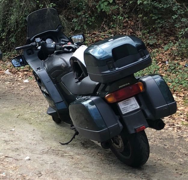 Vendo Pan Eupean ST 1100 de 1993 com 110 000 Kms
