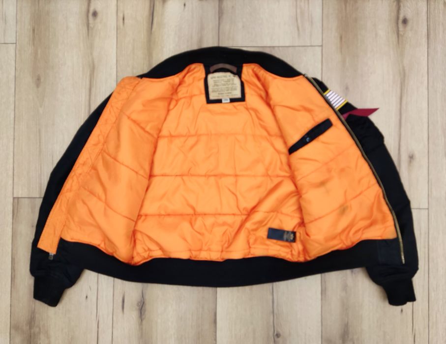 Alpha Industries męska kurtka bomberka ocieplana w rozmiarze L