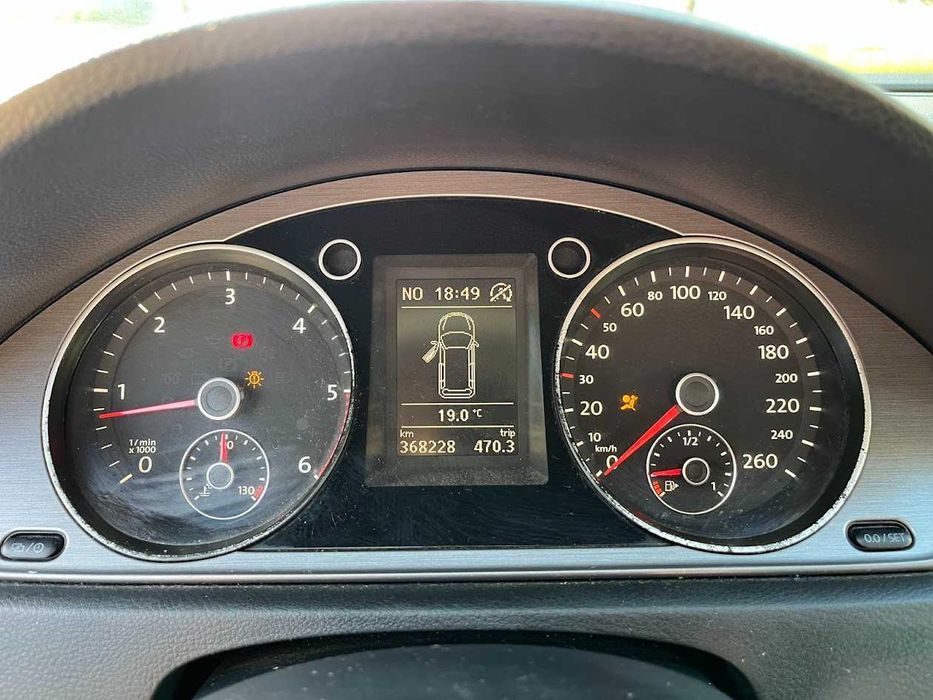VW Passat Variant 1.6TDI 105cv