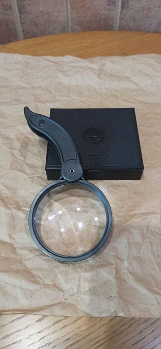 Лупа увеличительная ЛПК-471 производства СССР.