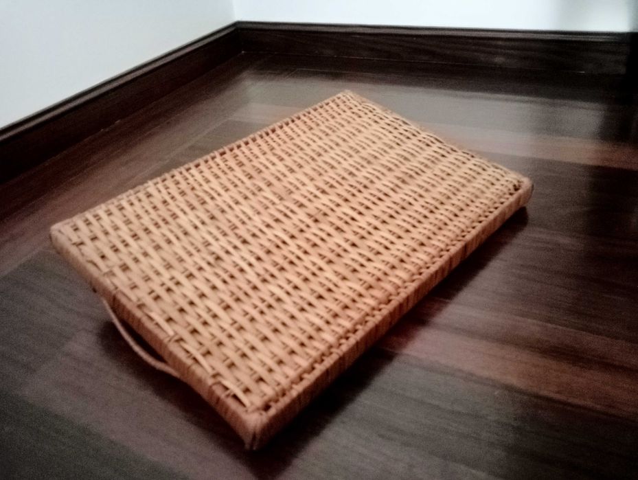 Tabuleiro de vime