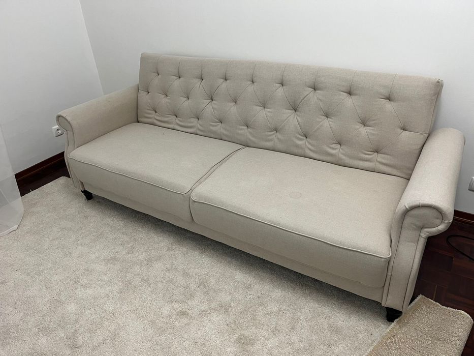 Sofá-cama de 3 lugares em bege