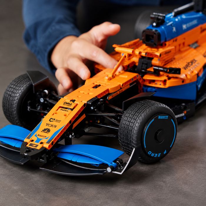Конструктор Technic – F1 McLaren 2022 (42141) | 1432 деталі | сумісний з LEGO