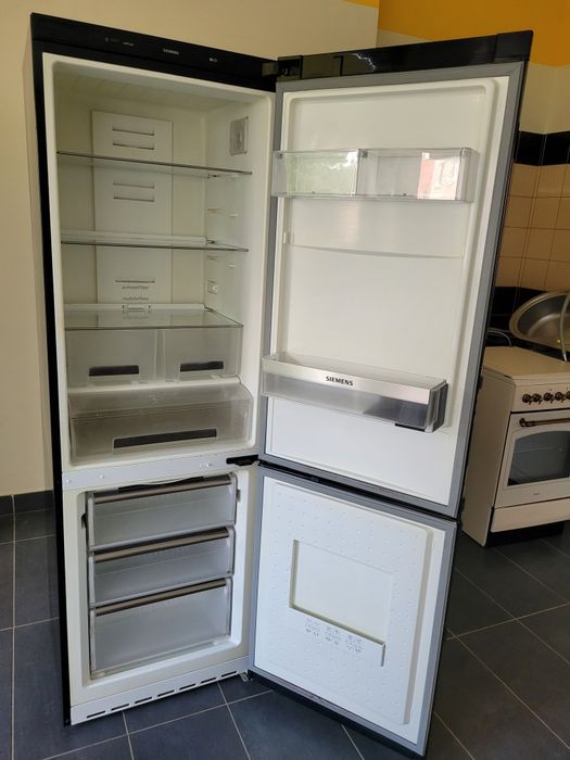 Sprzedam lodówkę firmy Siemens z możliwością dostawy