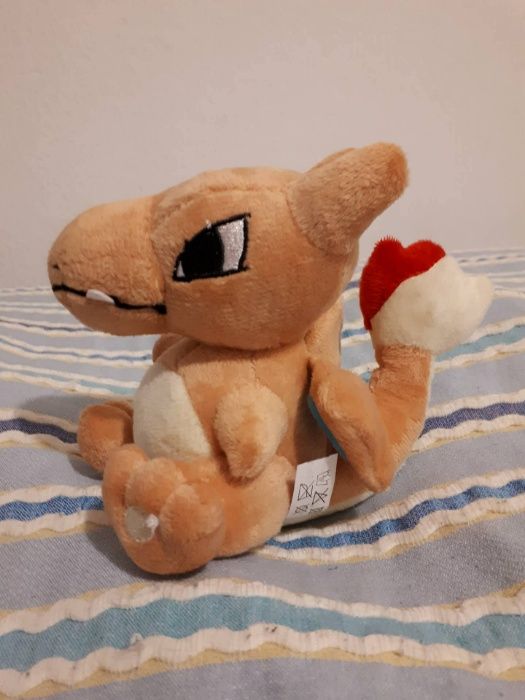 Pokémon peluche Charizard