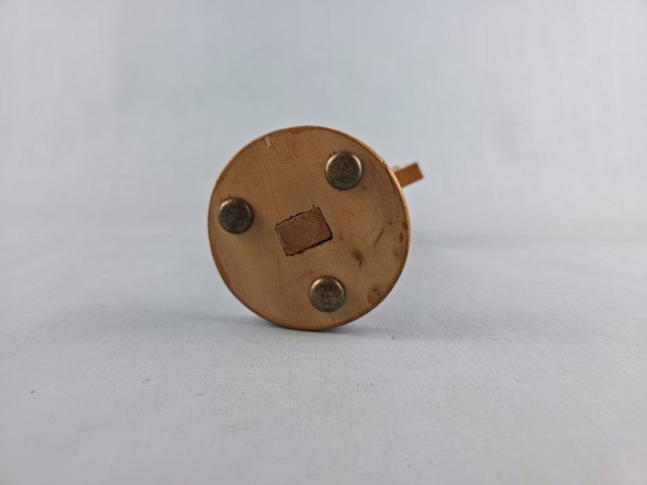 Drewniany krzyż krzyżyk krucyfiks