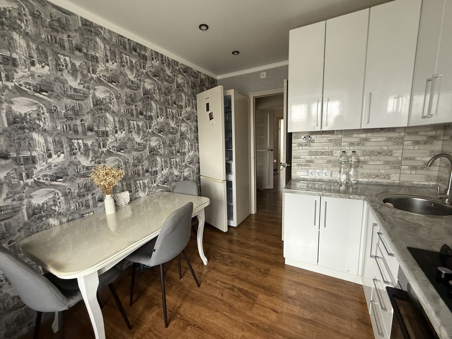 3 кімнатна квартира з АГВ!! р-н Новомиколаївка,СШ 25,ФАНклуб,госпіталь