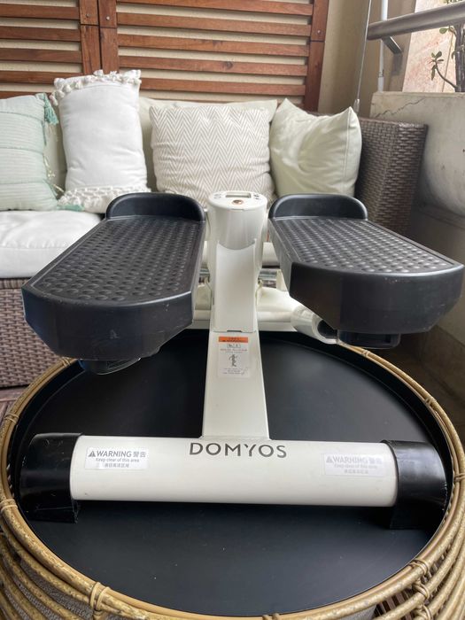 STEP CARDIO FITNESS - GINÁSTICA EM CASA DOMYOS DECATHLON DIGITAL