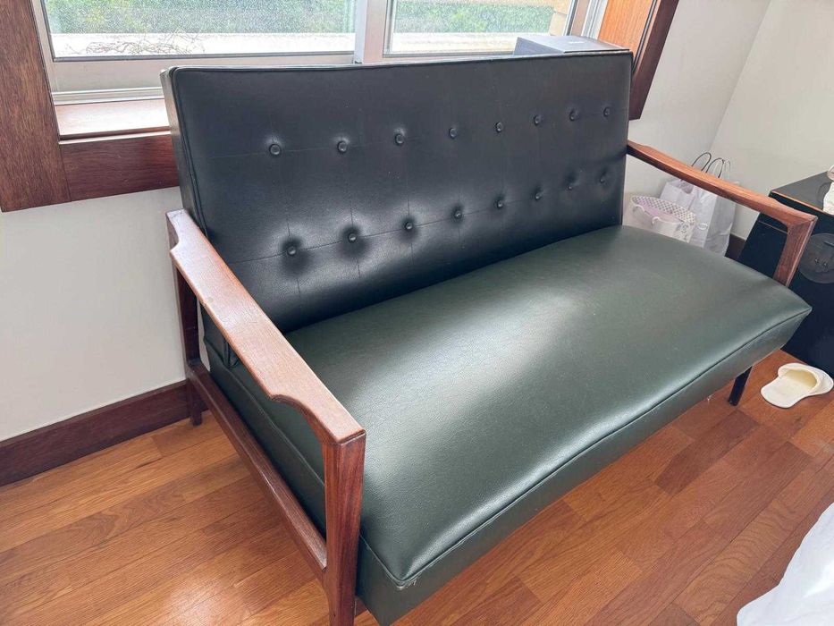 1 canapé - Olaio José Espinho  -550€