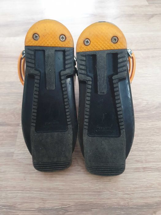 Dzirciece buty salomon r27