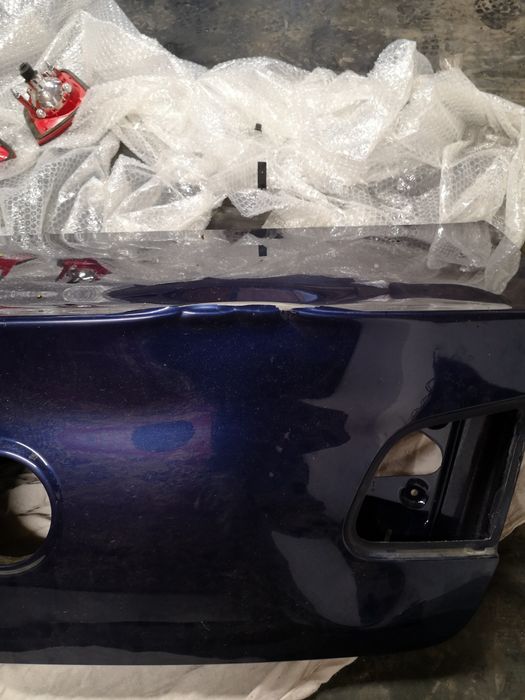 кришка багажника пасат б6 + задні фанарі