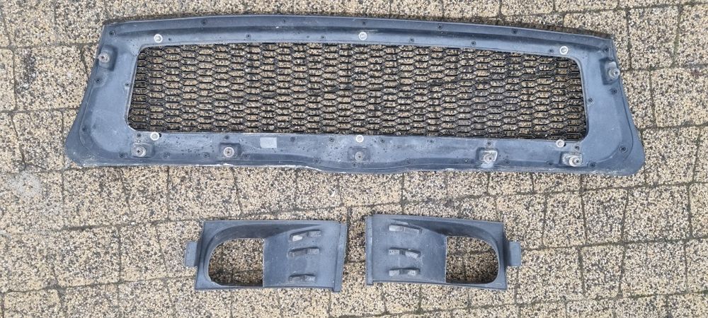 Grill milotec kratka zderzaka wloty powietrza skoda octavia 2 II rs