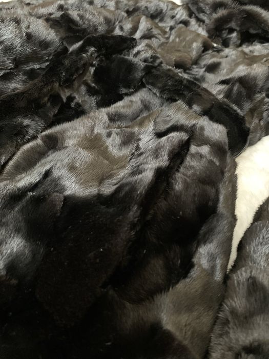 Продам шубу норкову