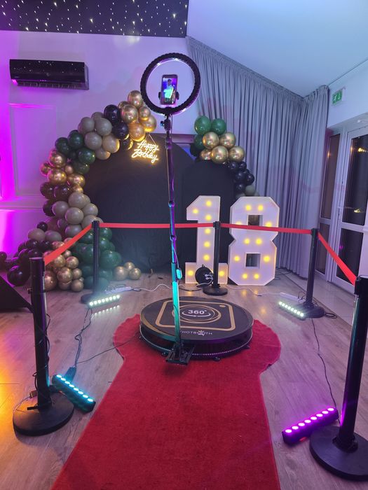 FotoBudka 360° FotoBox do wynajecia na każdą okoliczność z akcesoriami