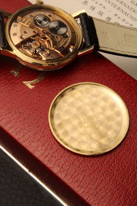 Relógio Omega em Ouro 18k